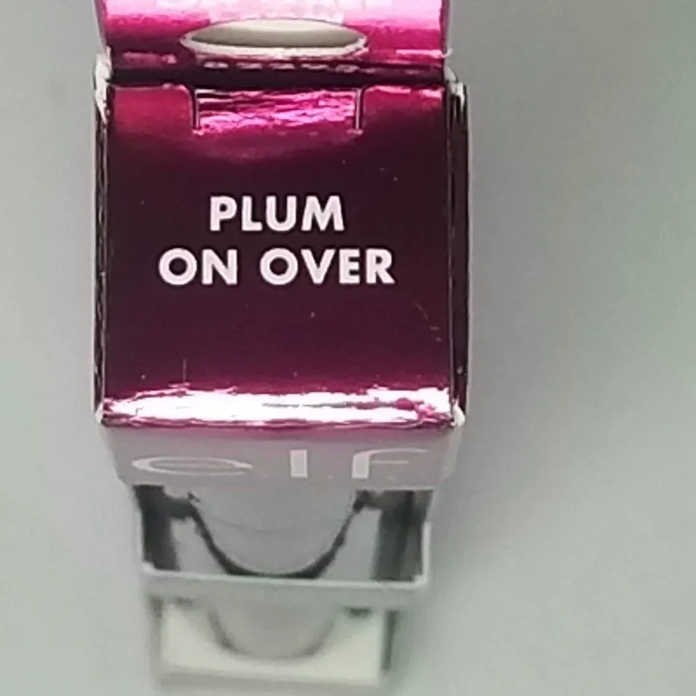 e.l.f. Cosmetics - Pout Clout Lip Plumping Pen - Plum on Over